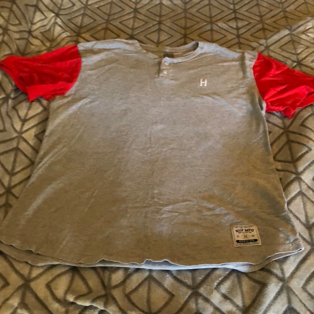 Huf Men’s button t shirt grey w/red sleeves large